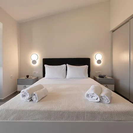 Aether Sea Loft ארגוסטולי